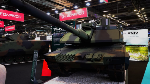 Leonardo Rheinmetall Military Vehicles presents Italian army with tank options