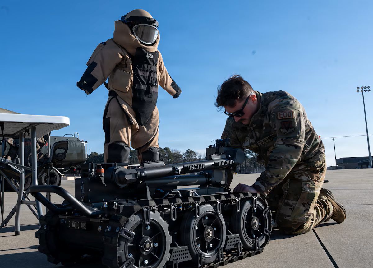 Air Force EOD technicians to wear new rust-colored beret
