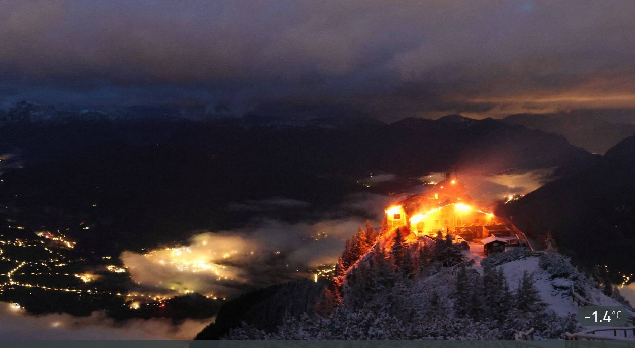 Hitler's Eagle's Nest, famously captured by ‘Band of Brothers,' deliberately set ablaze